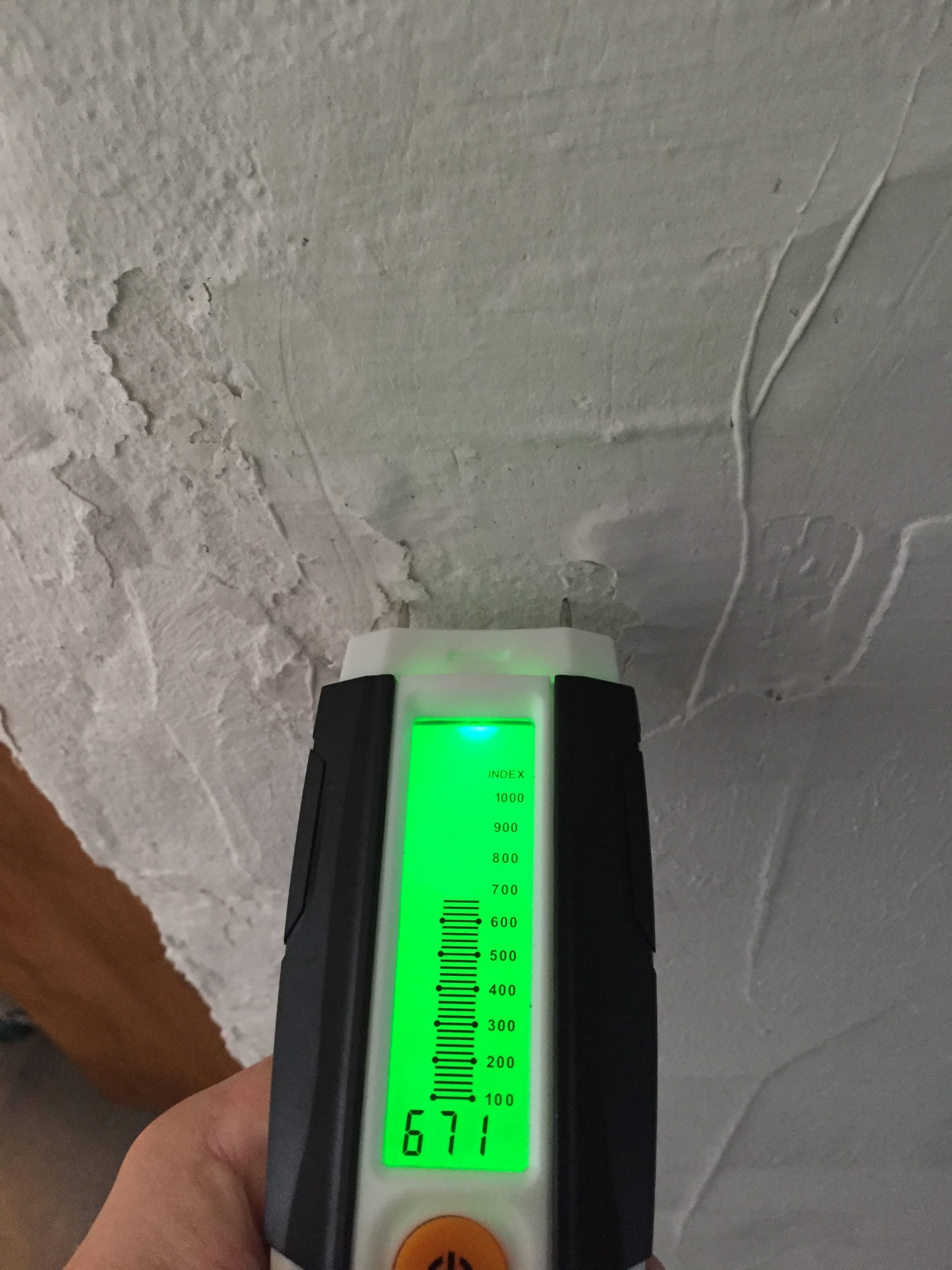 Mesure d'humidité dans un mur